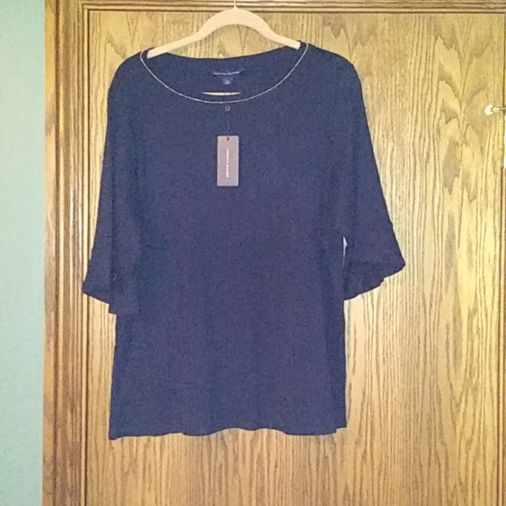 NWT Women's Tommy Hilfiger Top